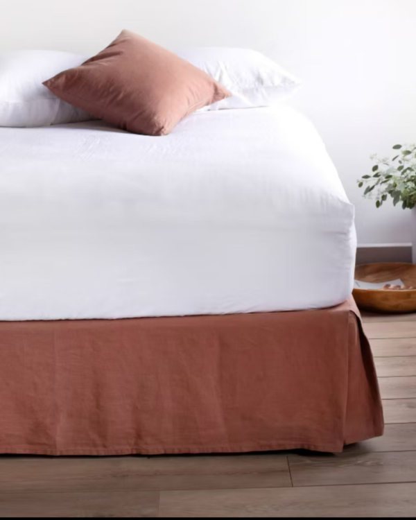 Faldón typical para tarima – box