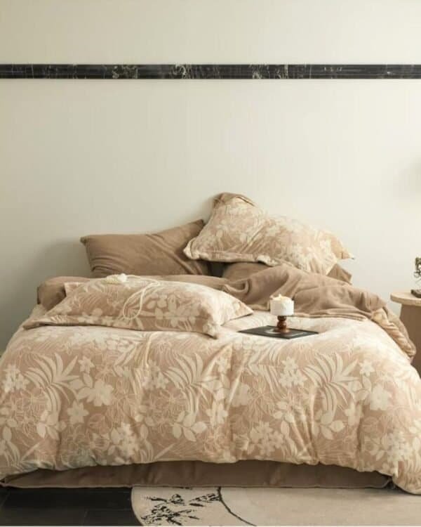 Set edredón alto relieve + sábanas tipo piel