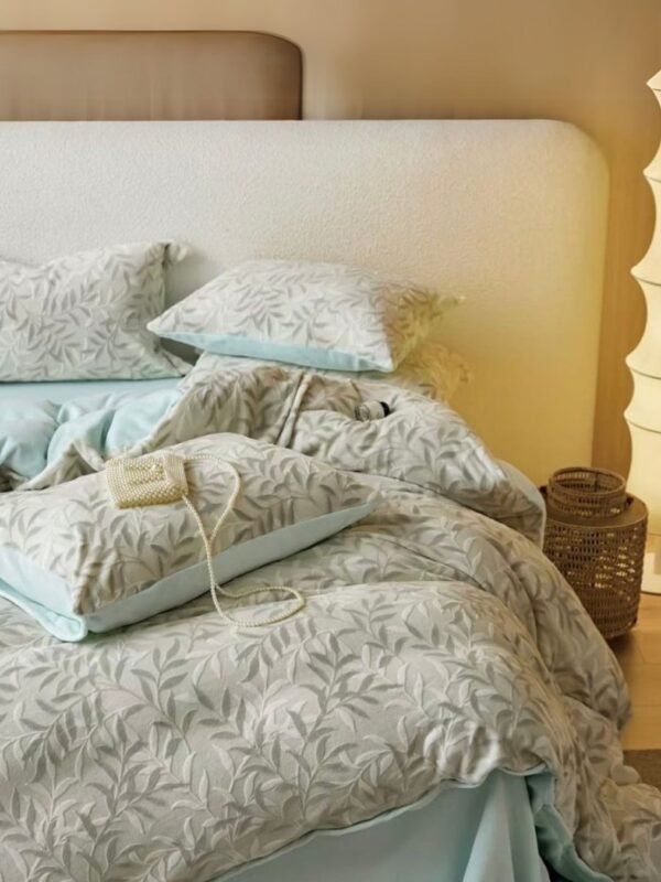 Set edredón alto relieve + sábanas tipo piel