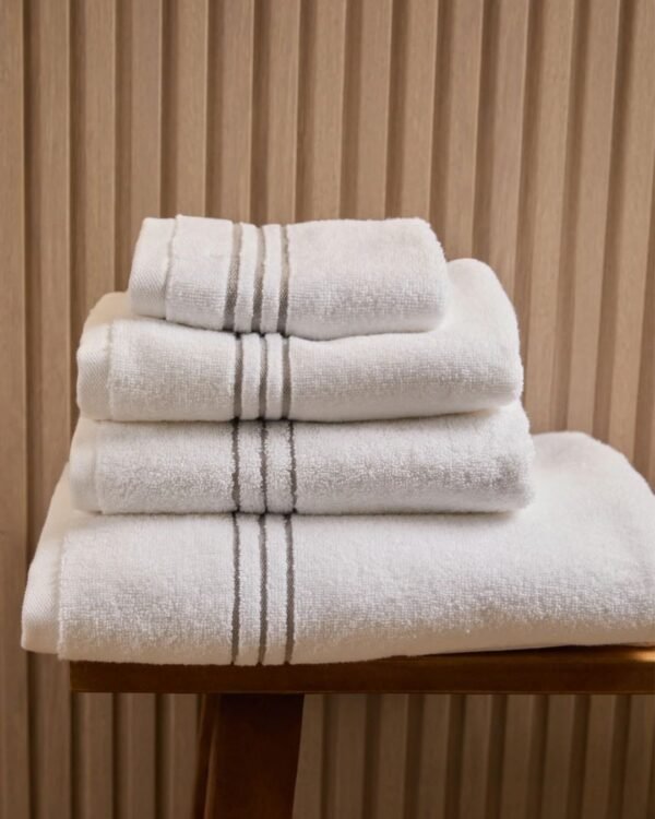 10 Pack 4 toallas Lua 100 % algodón 600 gr