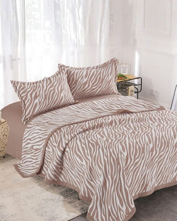 Set quilt bordado 3 piezas 100 % algodón