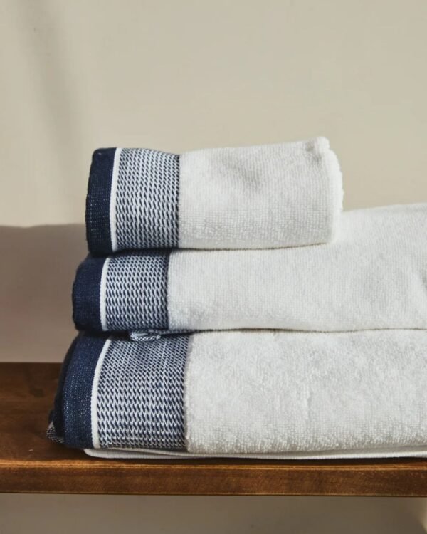 Pack 3 toallas Bell 100 % algodón 540 gr