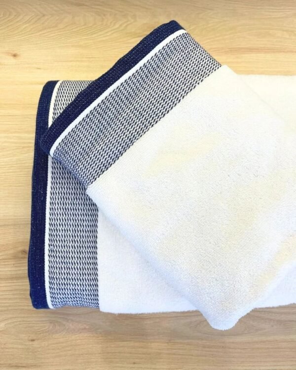 Pack 3 toallas Bell 100 % algodón 540 gr