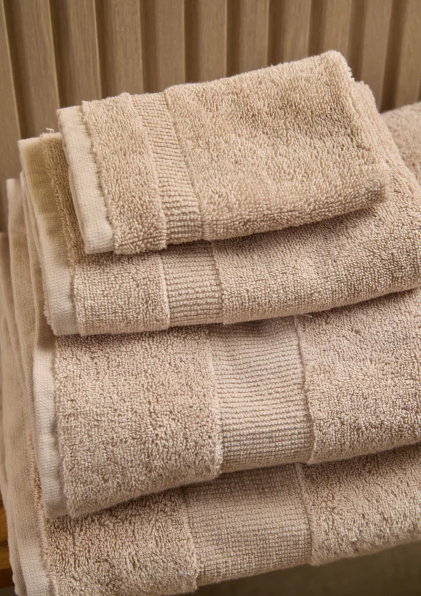 Pack 5 toallas 100 % algodón 550 gr