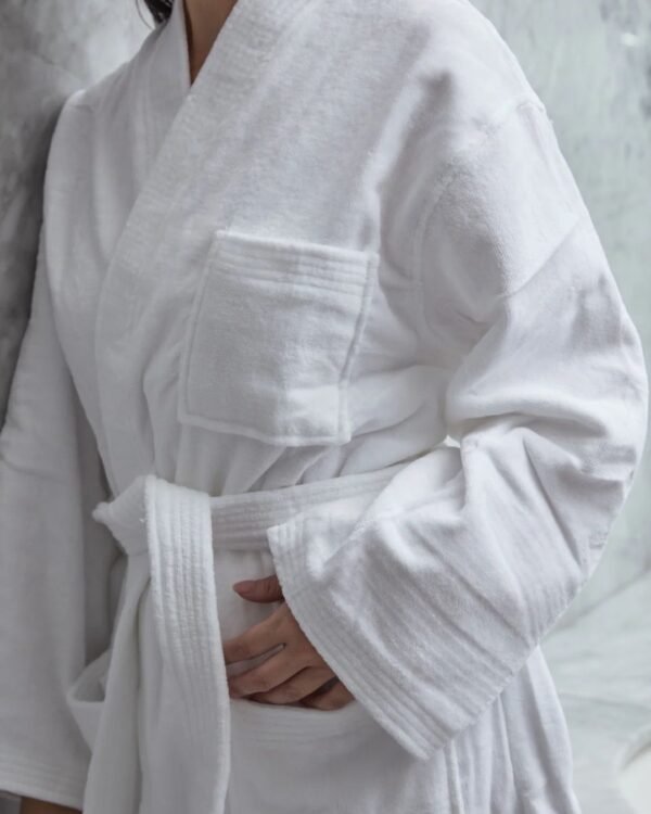 Bata baño premium terciopelo 100 % algodón 360 gr