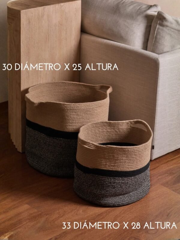 13 Canasta de fibra natural